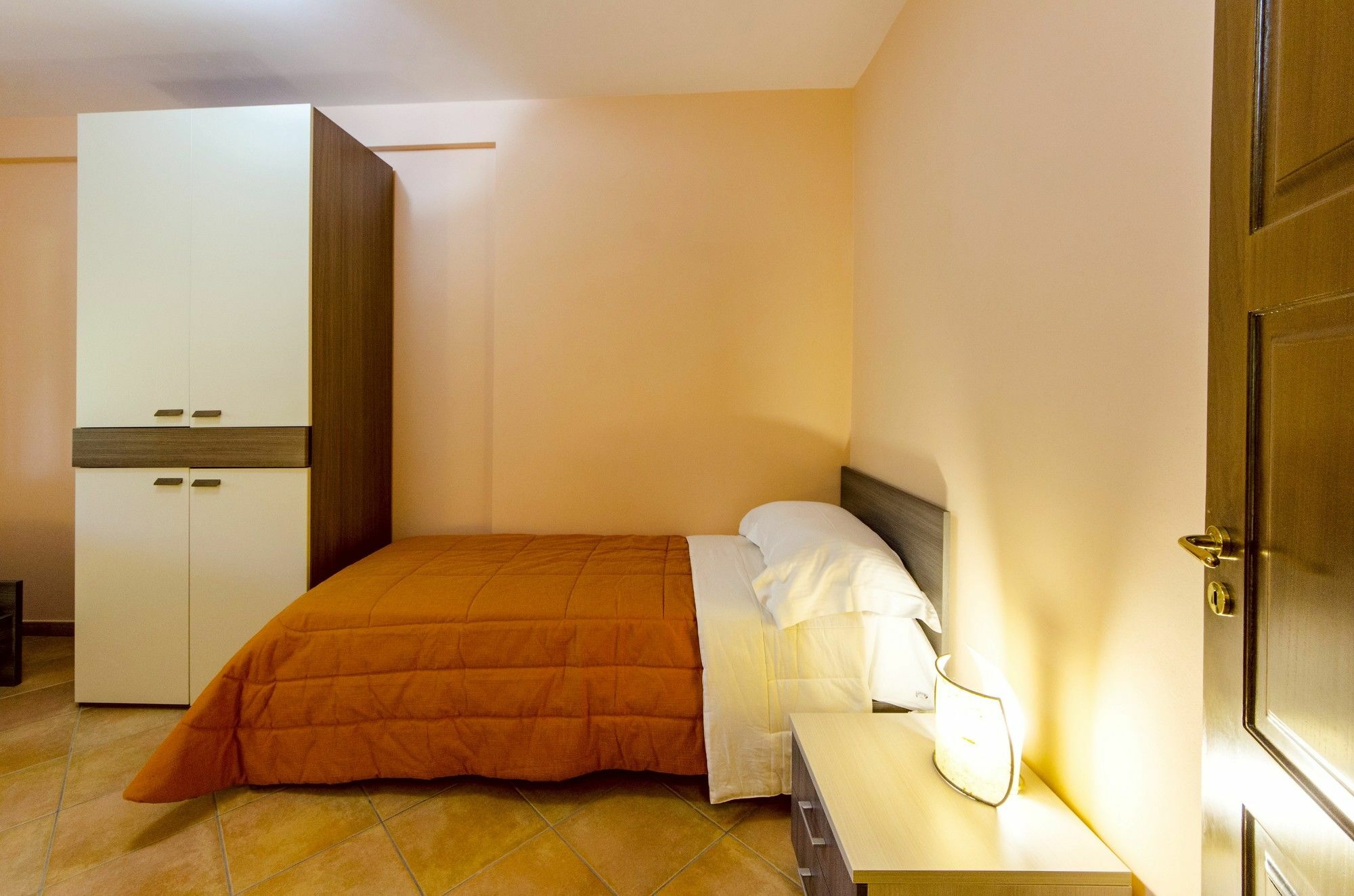 Residence Hydria Campofelice Di Roccella Esterno foto