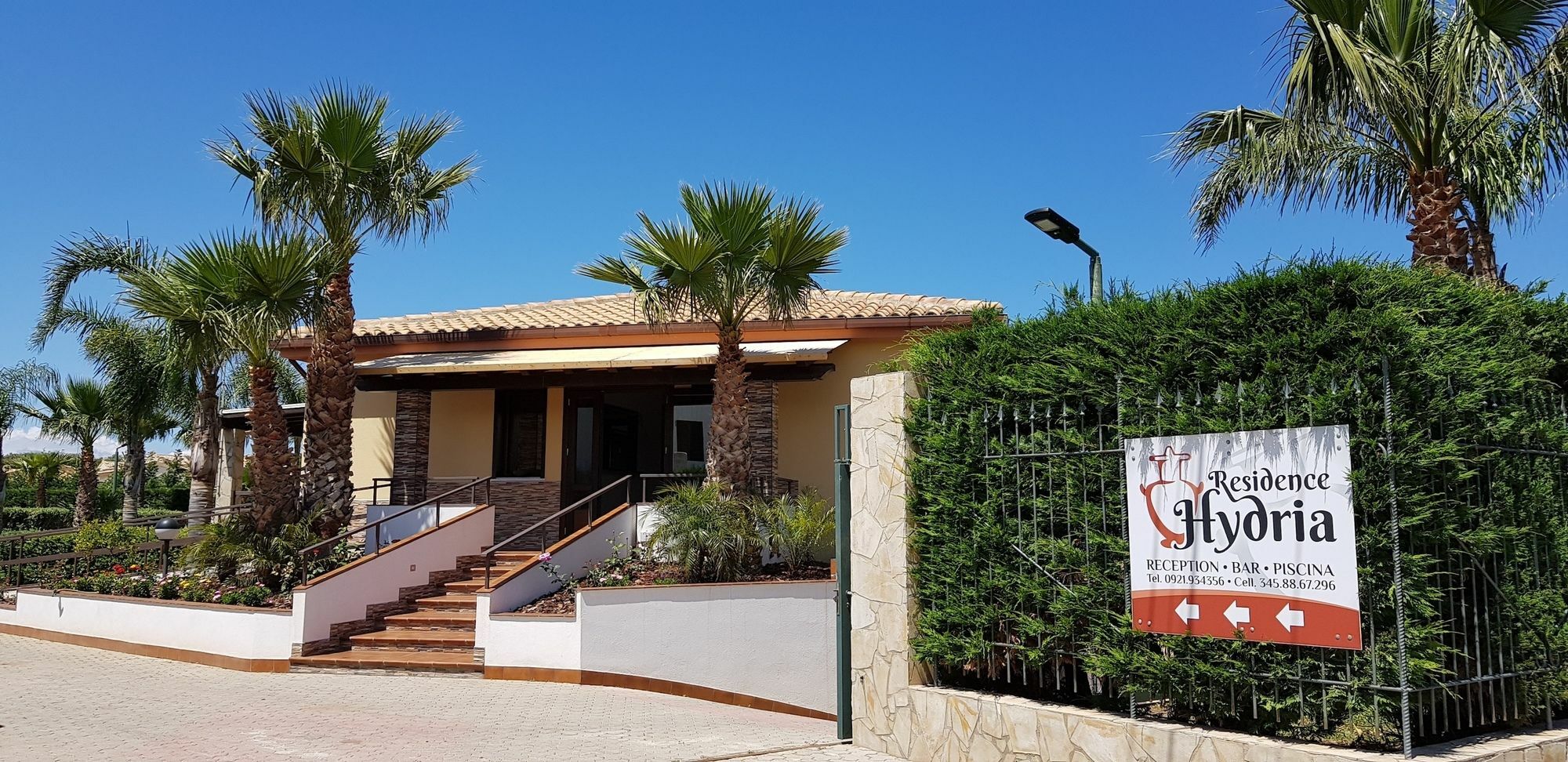 Residence Hydria Campofelice Di Roccella Esterno foto