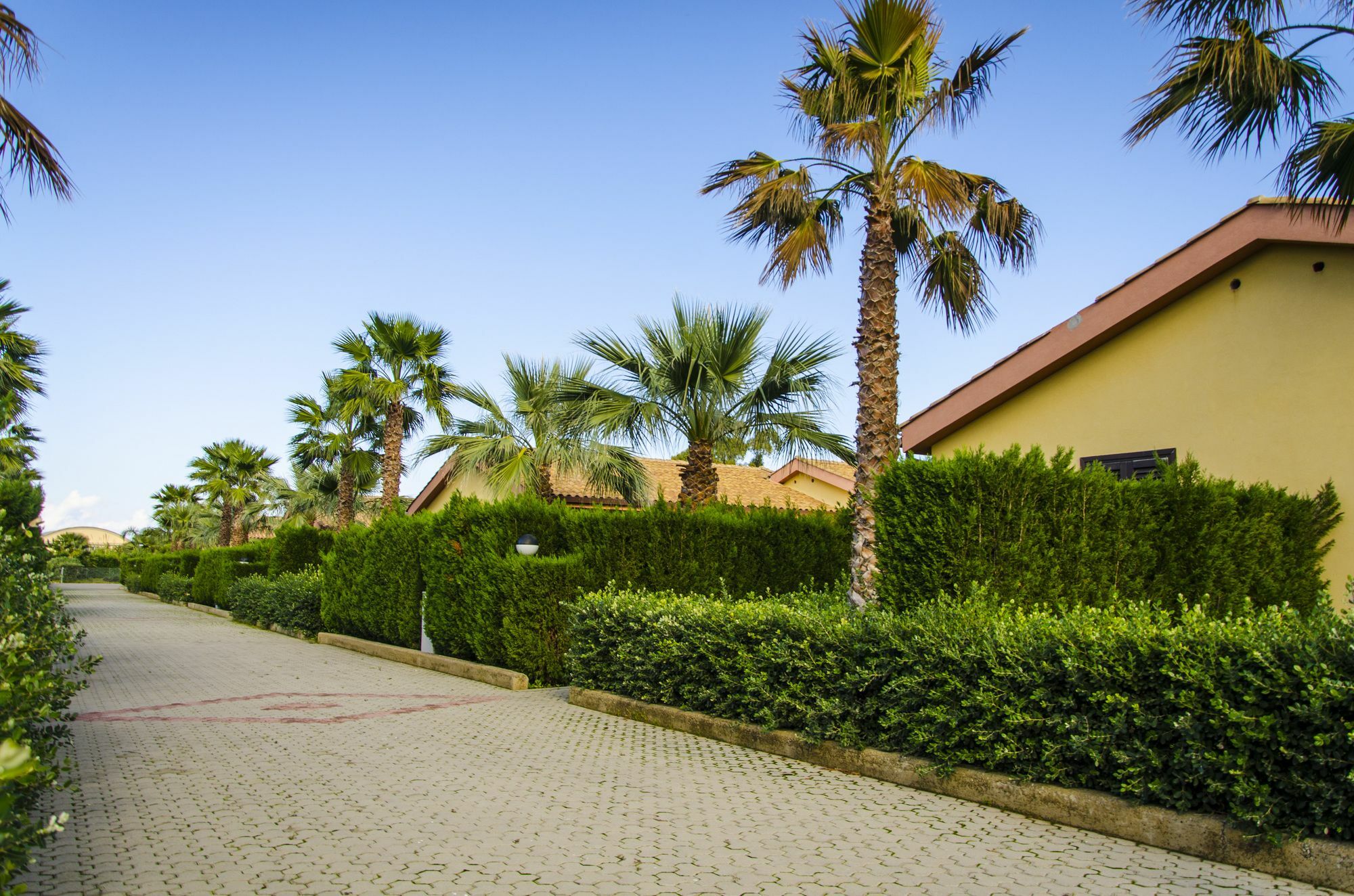 Residence Hydria Campofelice Di Roccella Esterno foto