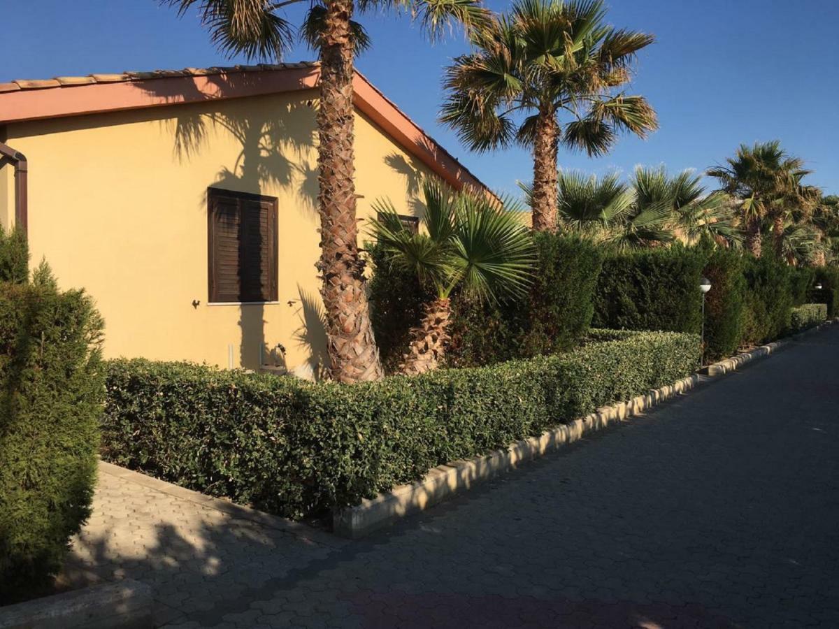 Residence Hydria Campofelice Di Roccella Esterno foto